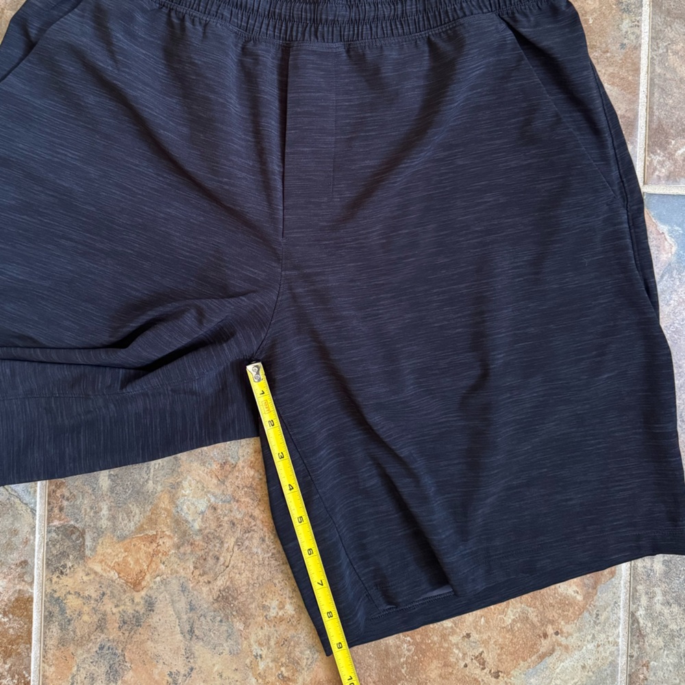Lululemon Pacebreaker Shorts - Picture 6 of 6